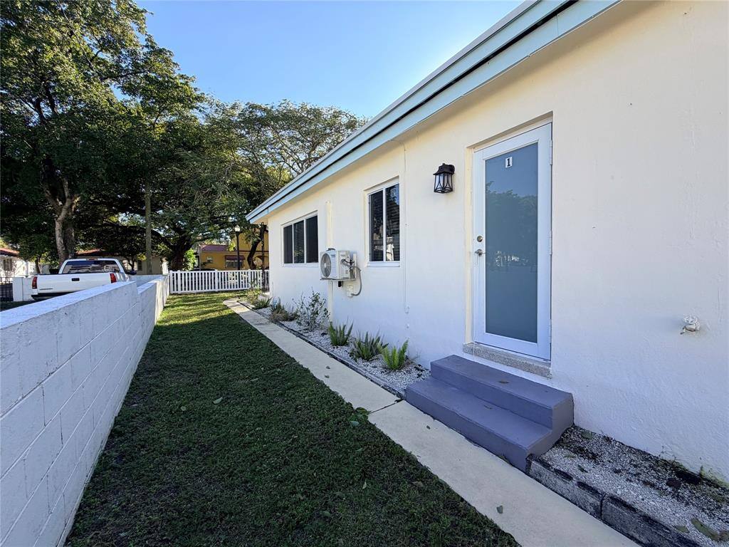 Apartment for rent at 1847 Madison St #1, Hollywood, FL 33020