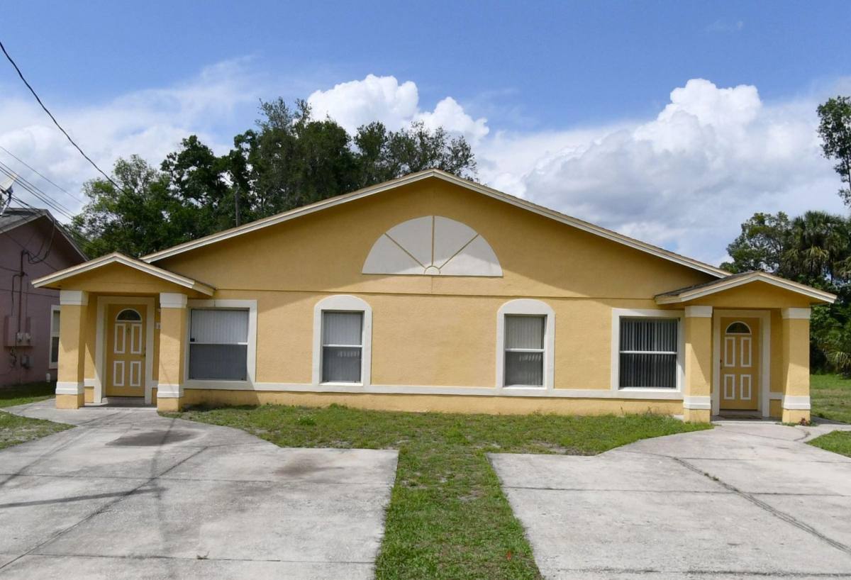 House for rent at 1410 W 16th St, Sanford, FL 32771