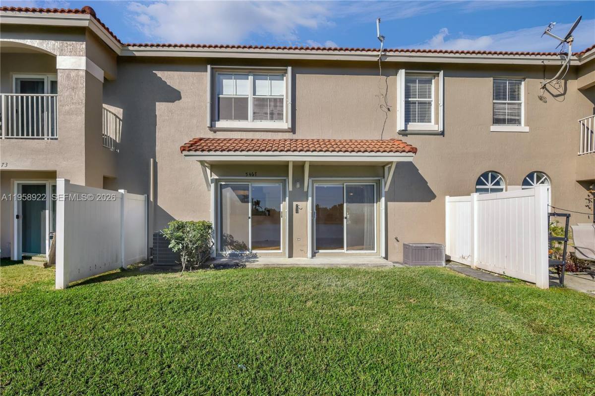 Townhouse for rent at 5467 SW 125th Terrace, Hollywood, FL 33027