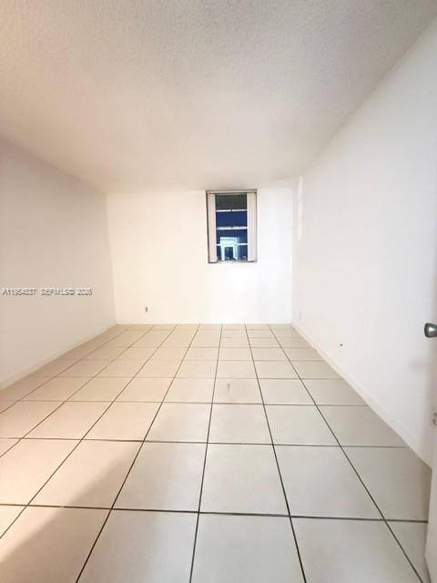 Apartment for rent at 4550 NW 9th St #4550812E, Miami, FL 33126