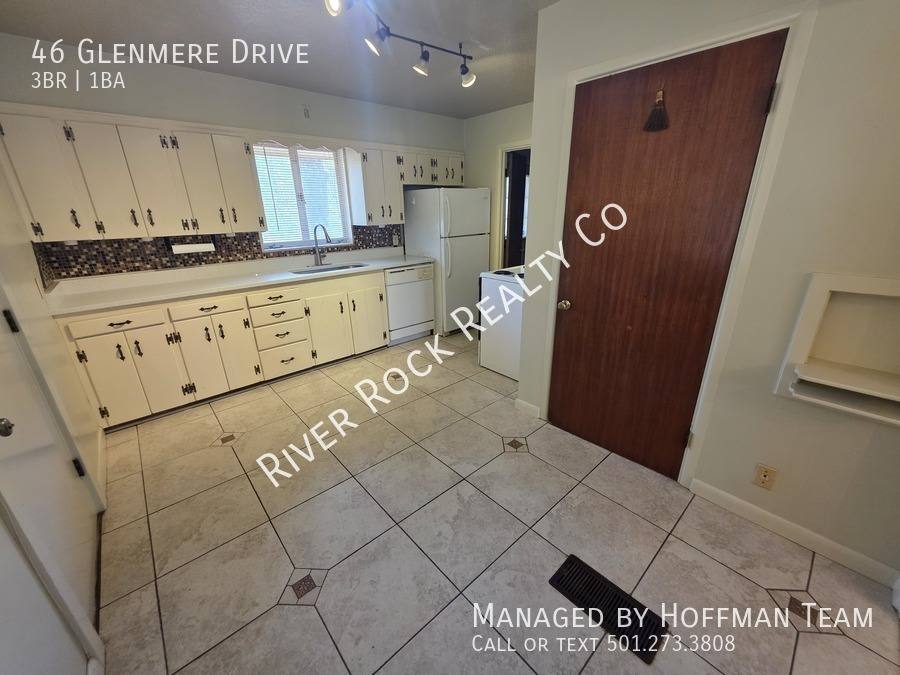 House for rent at 46 Glenmere Dr, Little Rock, AR 72204