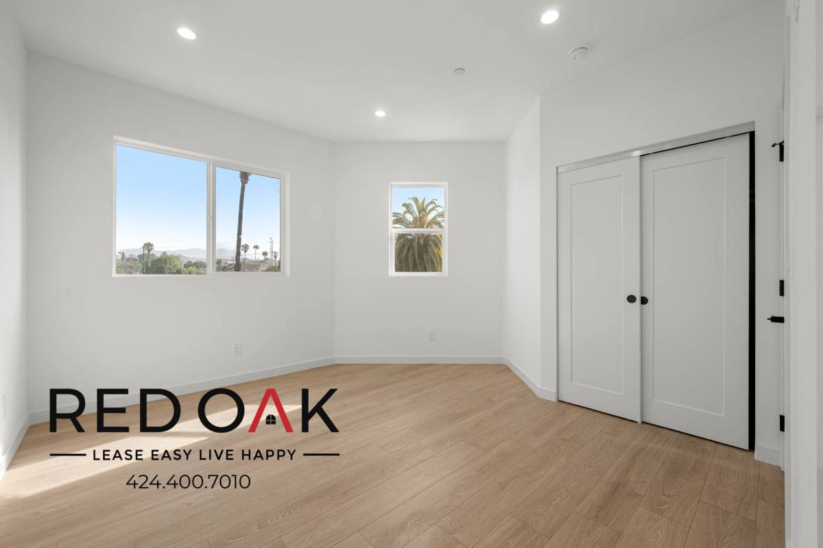 Condo for rent at 415 N La Fayette Park Place #415, Los Angeles, CA 90026