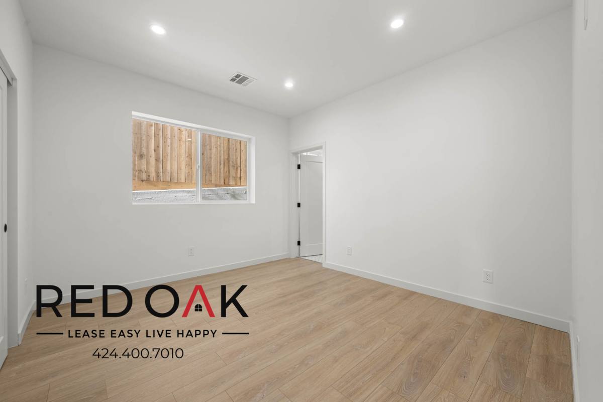 Condo for rent at 415 N La Fayette Park Place #415, Los Angeles, CA 90026