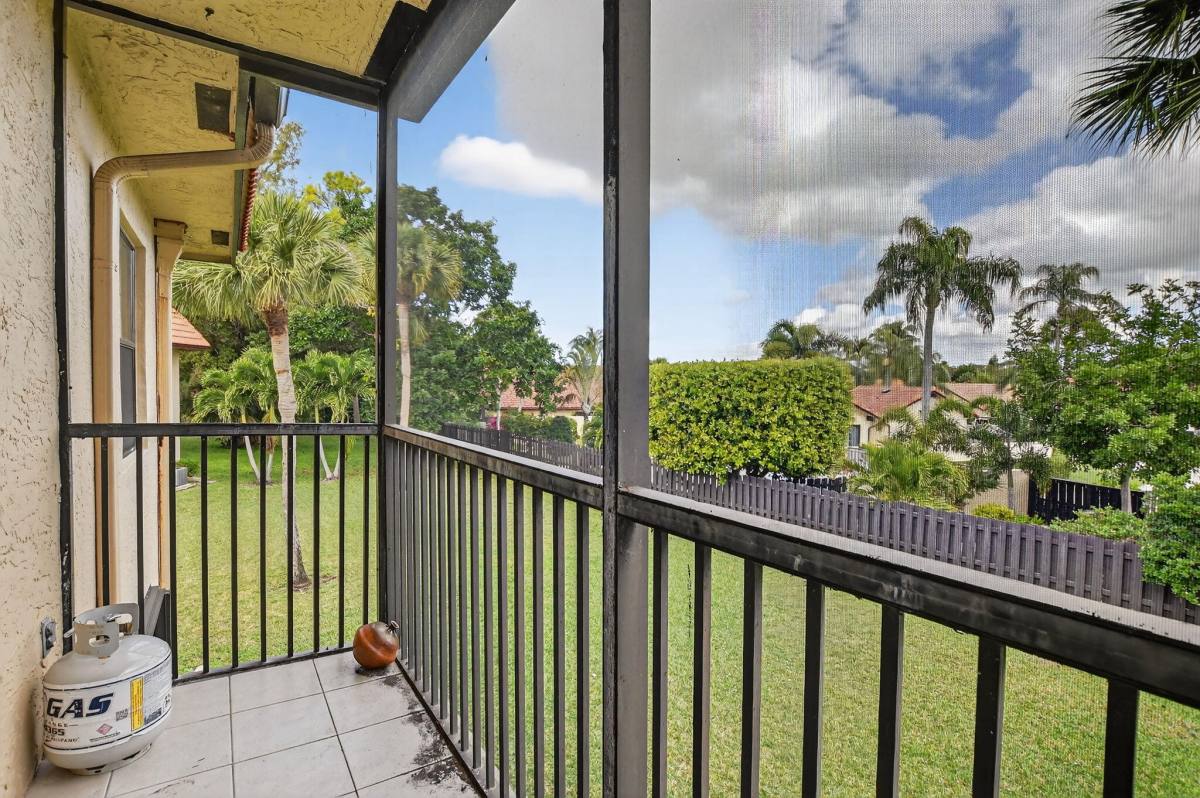 Apartment for rent at 21890 Lake Forest Circle #201, Boca Raton, FL 33433