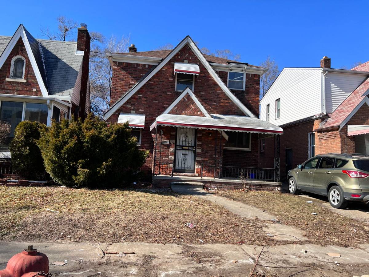 House for rent at 16889 Washburn, Detroit, MI 48221