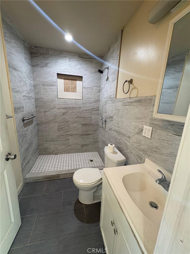 Apartment for rent at 11615 1 2 185th St, Artesia, CA 90701