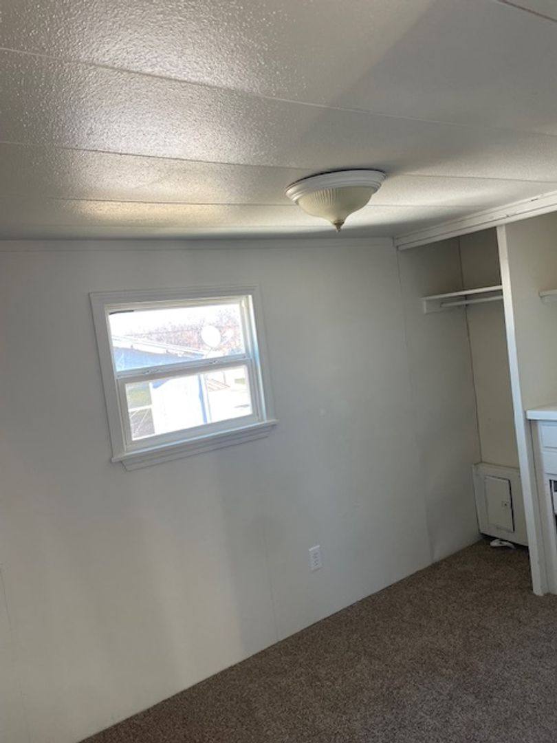 Apartment for rent at 503 E Main St, Greenwood, MO 64034