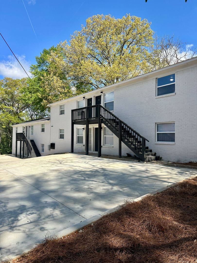 Apartment for rent at 1911 19th Court N, Birmingham, AL 35234