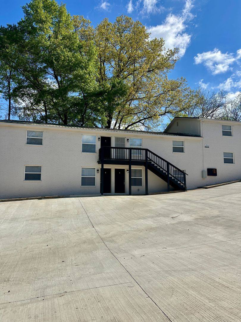 Apartment for rent at 1911 19th Court N, Birmingham, AL 35234