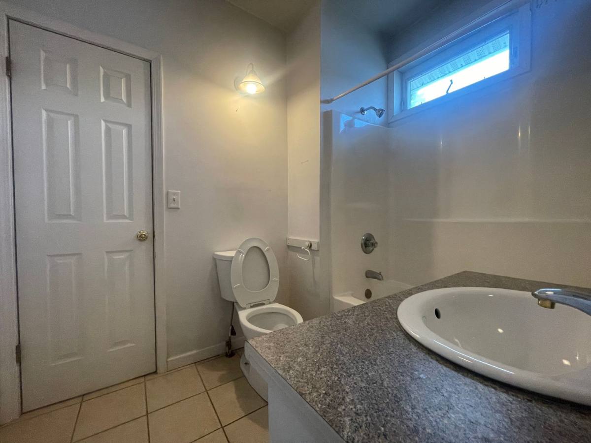 Apartment for rent at 321 E College, Carbondale, IL 62901
