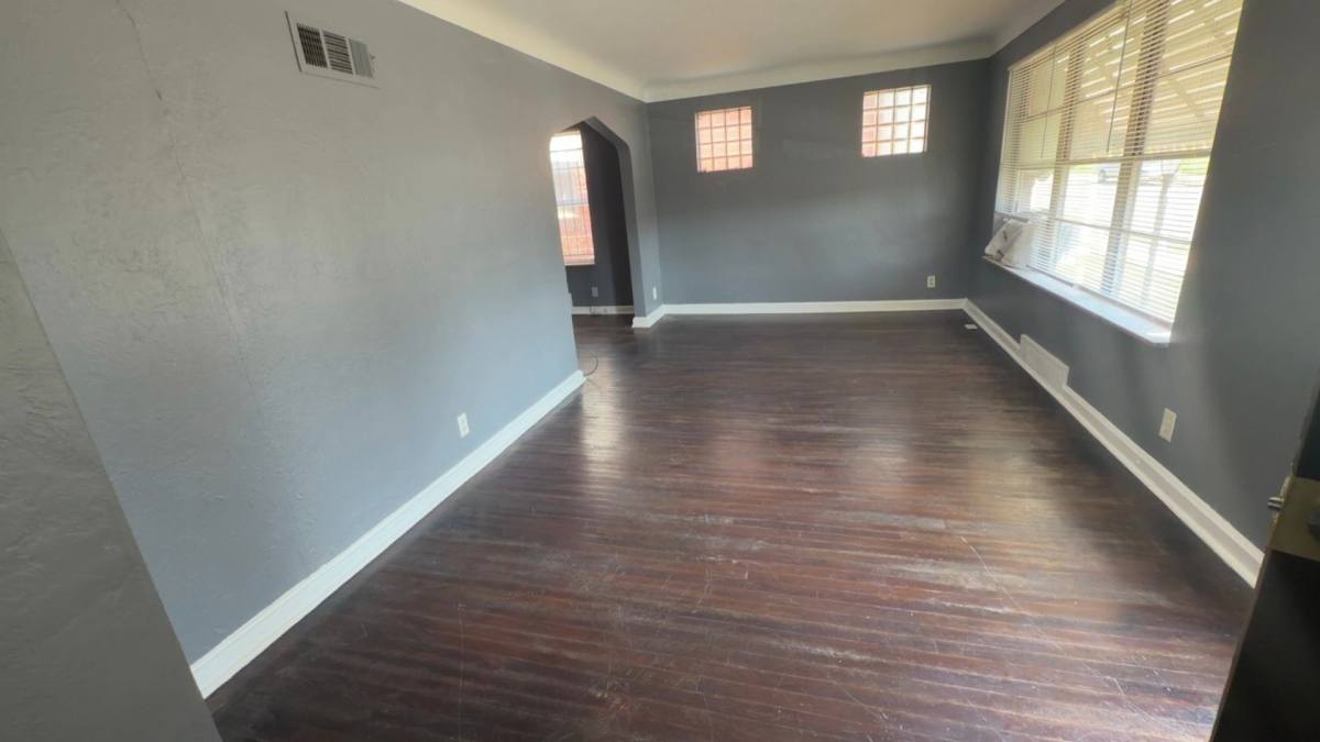 House for rent at 5955 Floy Ave, Saint Louis, MO 63147
