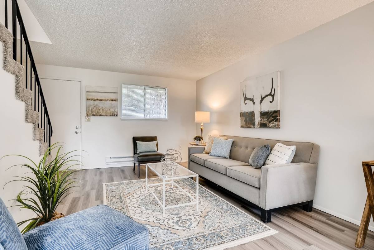 Apartment for rent at 2319 L St NE #B, Auburn, WA 98002