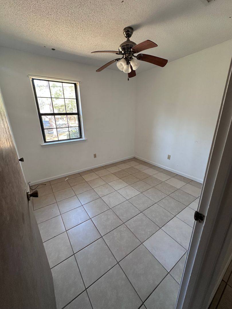 House for rent at 222 Myrtle St, Daleville, AL 36322
