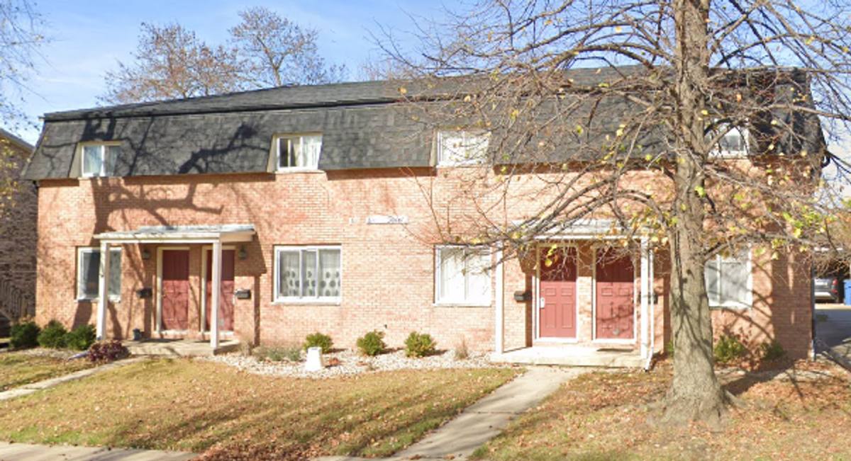 Townhouse for rent at 1620 Bryan, Normal, IL 61761