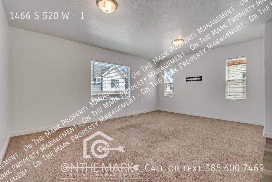 Townhouse for rent at 1466 S 520 W #1, Orem, UT 84057