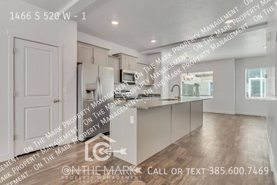 Townhouse for rent at 1466 S 520 W #1, Orem, UT 84057