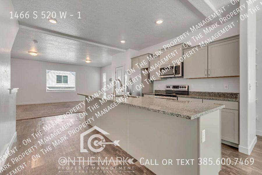 Townhouse for rent at 1466 S 520 W #1, Orem, UT 84057