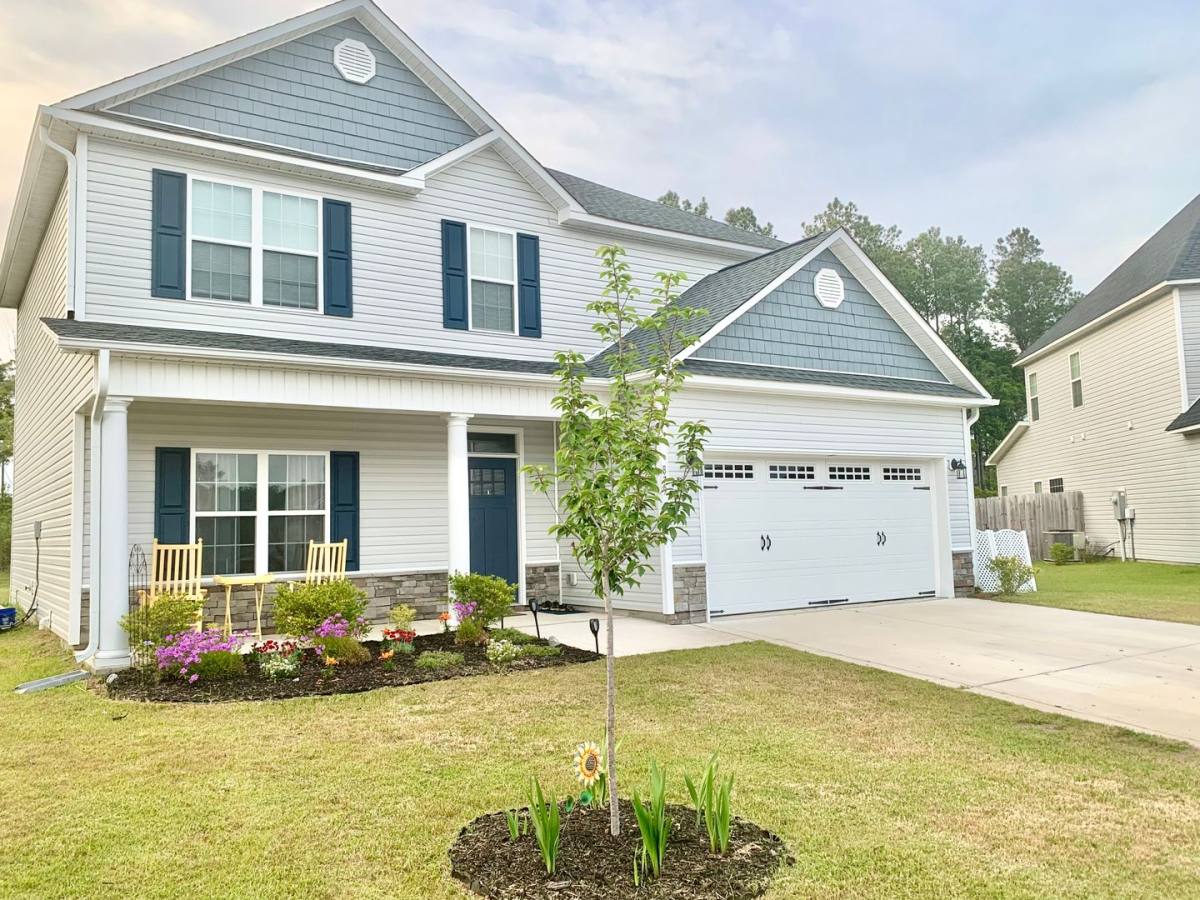 House for rent at 879 Stormy Gale Lane, Sneads Ferry, NC 28460