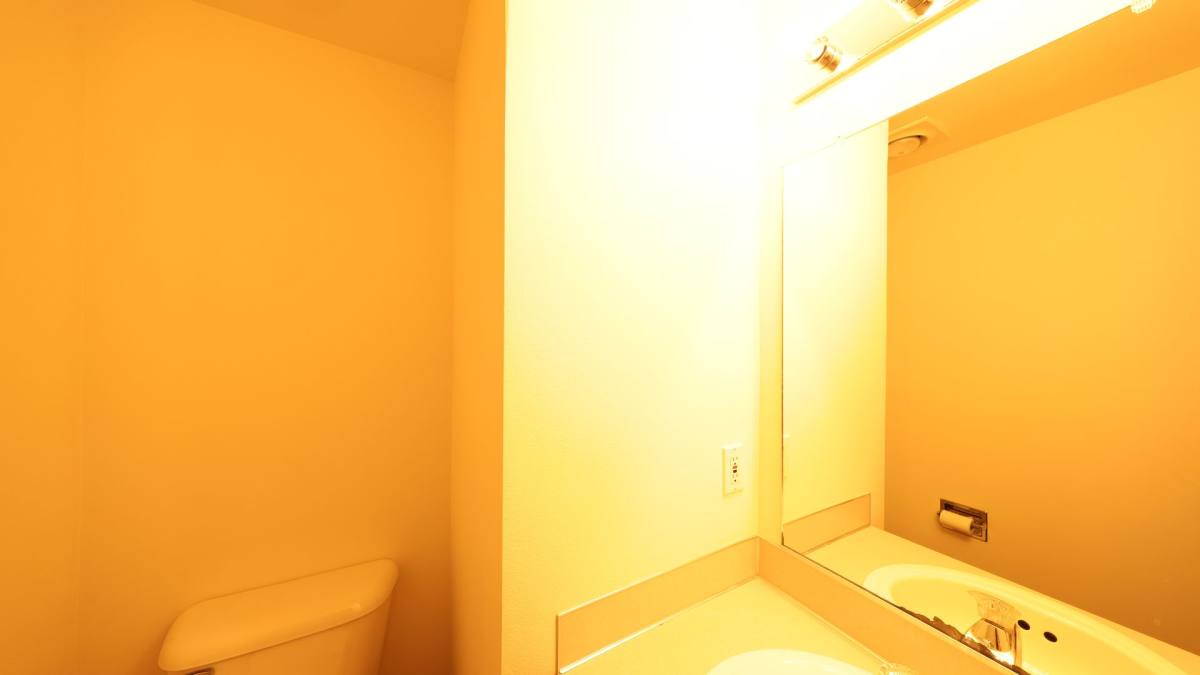 Townhouse for rent at 434 S Oak Harbor St, Oak Harbor, WA 98277