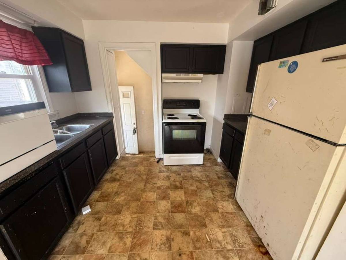 House for rent at 18107 N Blvd, Maple Heights, OH 44137