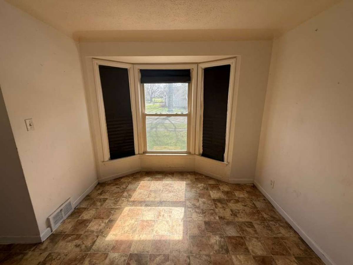 House for rent at 18107 N Blvd, Maple Heights, OH 44137