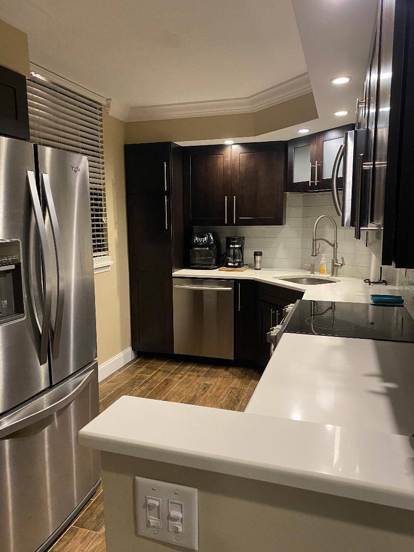Apartment for rent at 130 Lakeshore Dr #130PH 22, North Palm Beach, FL 33408