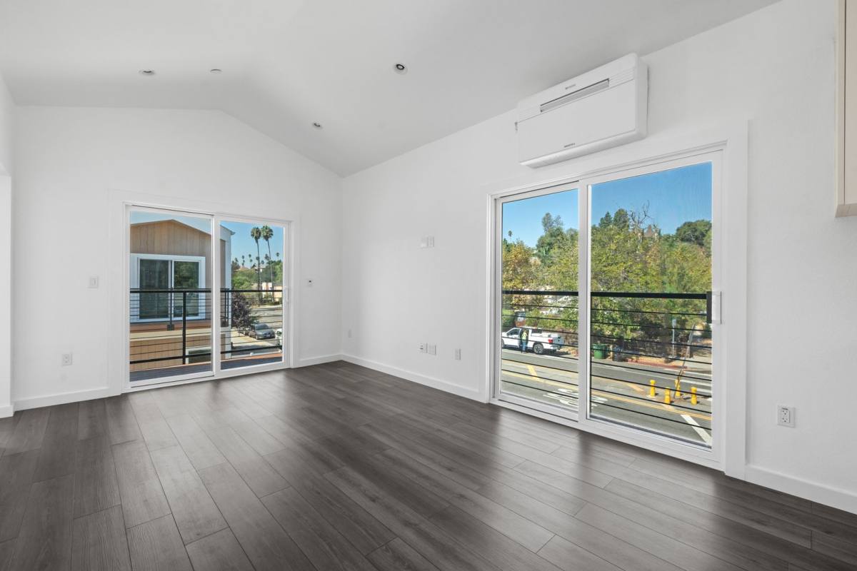Townhouse for rent at 422-4265 San Pascual Ave, Los Angeles, CA 90042