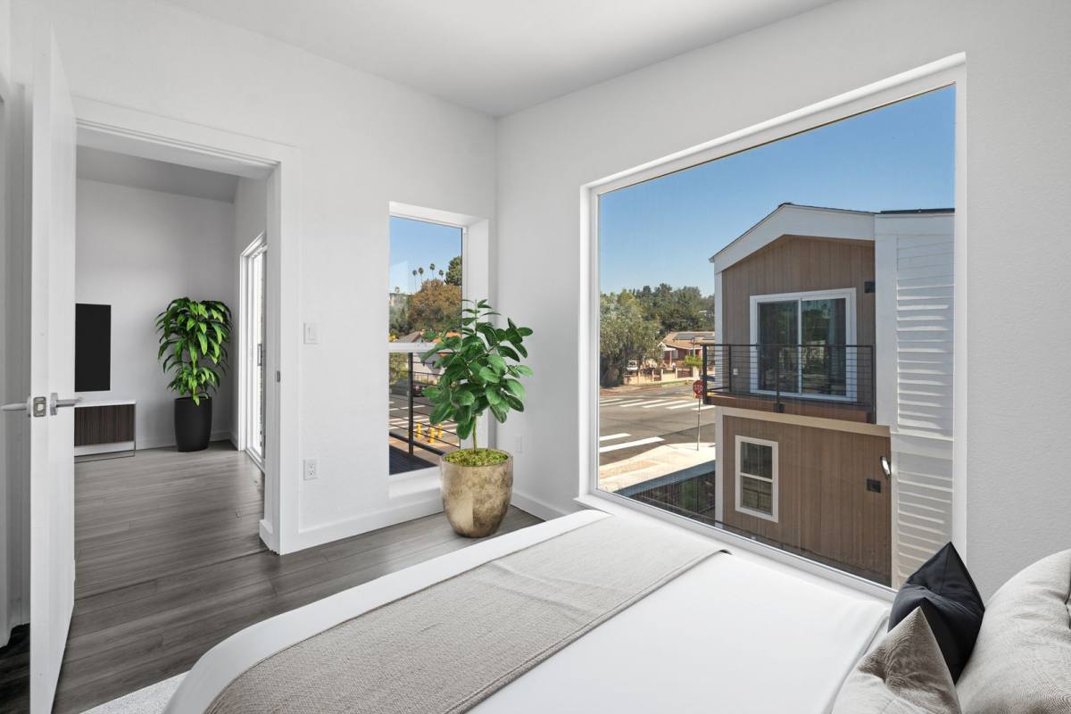 Townhouse for rent at 422-4265 San Pascual Ave, Los Angeles, CA 90042