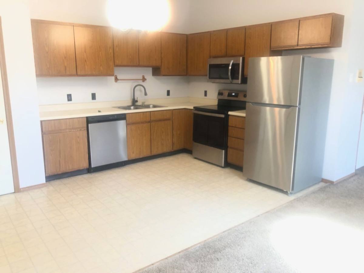 Apartment for rent at 1414 Croxton, Bloomington, IL 61701