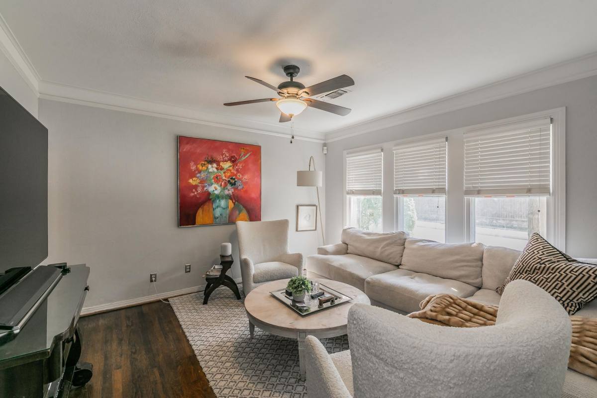 House for rent at 4700 Lafayette Ave, Fort Worth, TX 76107