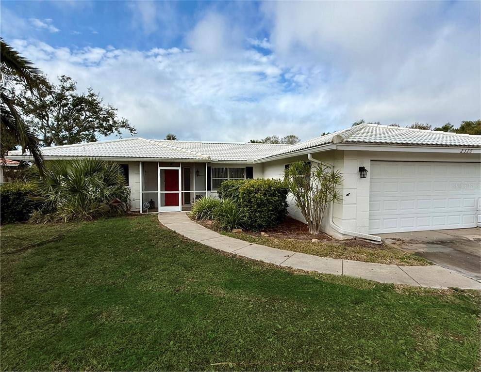 Apartment for rent at 2328 Cass St, Sarasota, FL 34231
