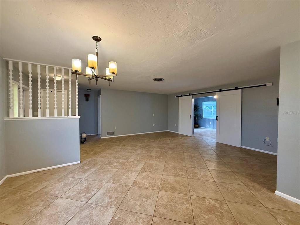 Apartment for rent at 2328 Cass St, Sarasota, FL 34231