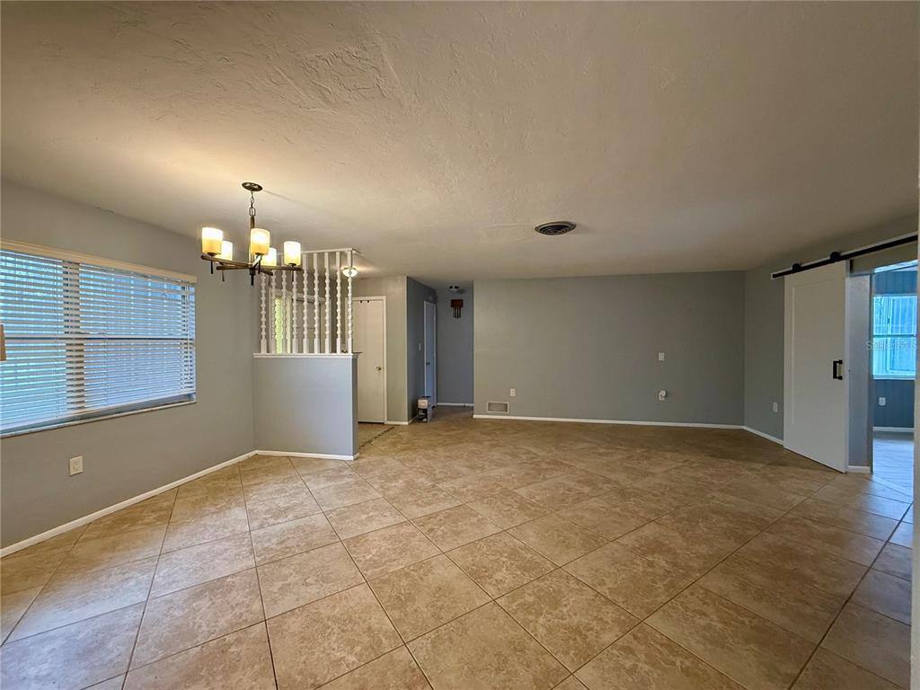 Apartment for rent at 2328 Cass St, Sarasota, FL 34231