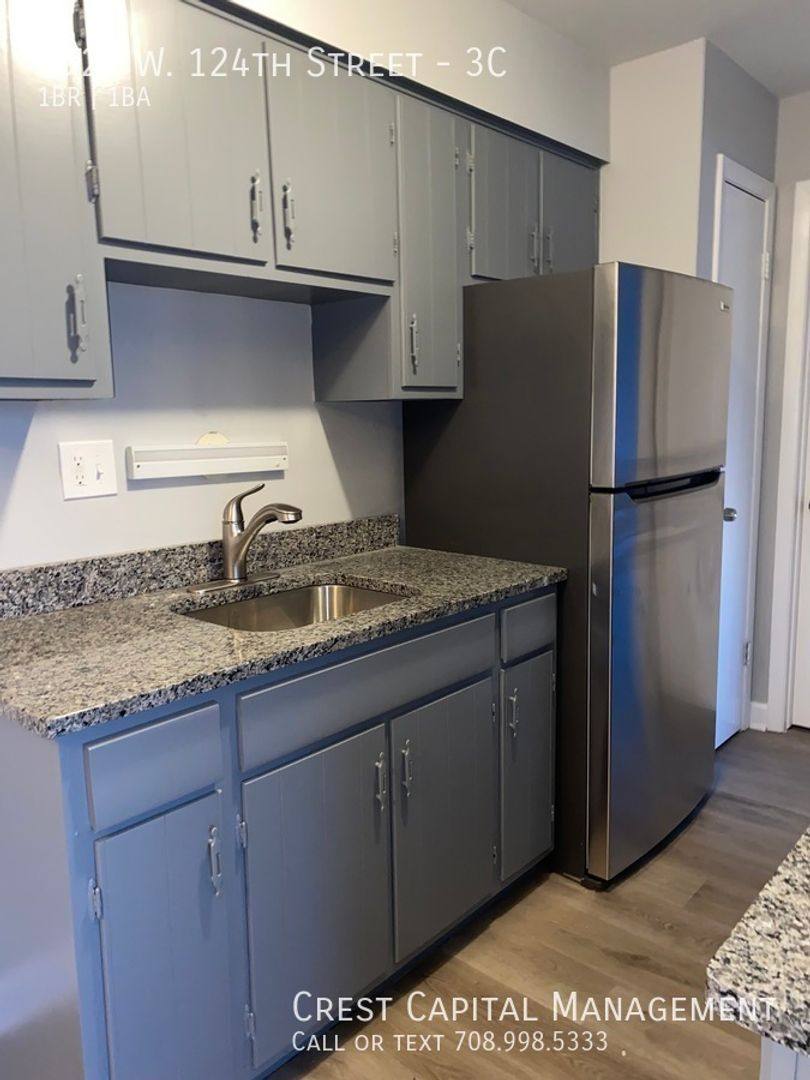 Apartment for rent at 3928-34 W 124th St, Alsip, IL 60803