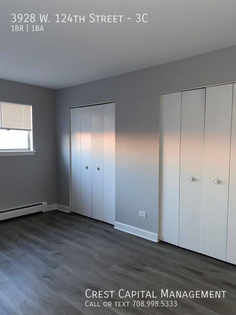 Apartment for rent at 3928-34 W 124th St, Alsip, IL 60803
