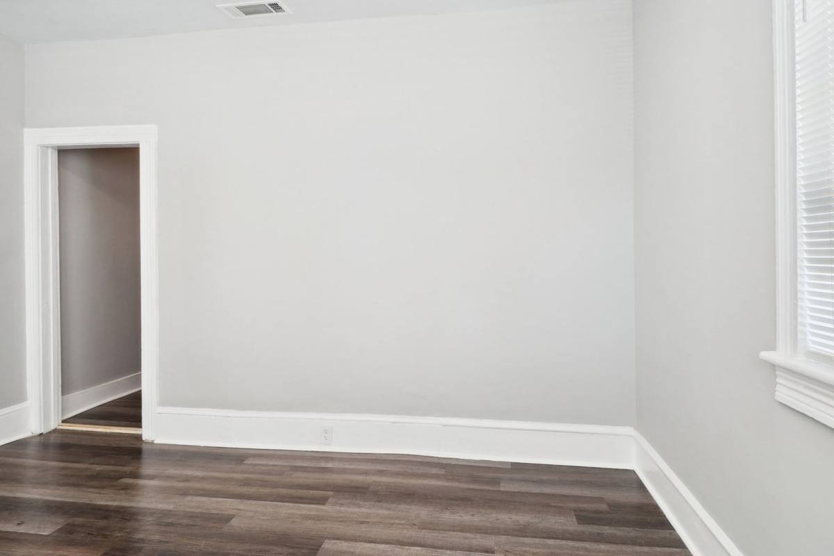 Apartment for rent at 504 W 48th St, Savannah, GA 31405