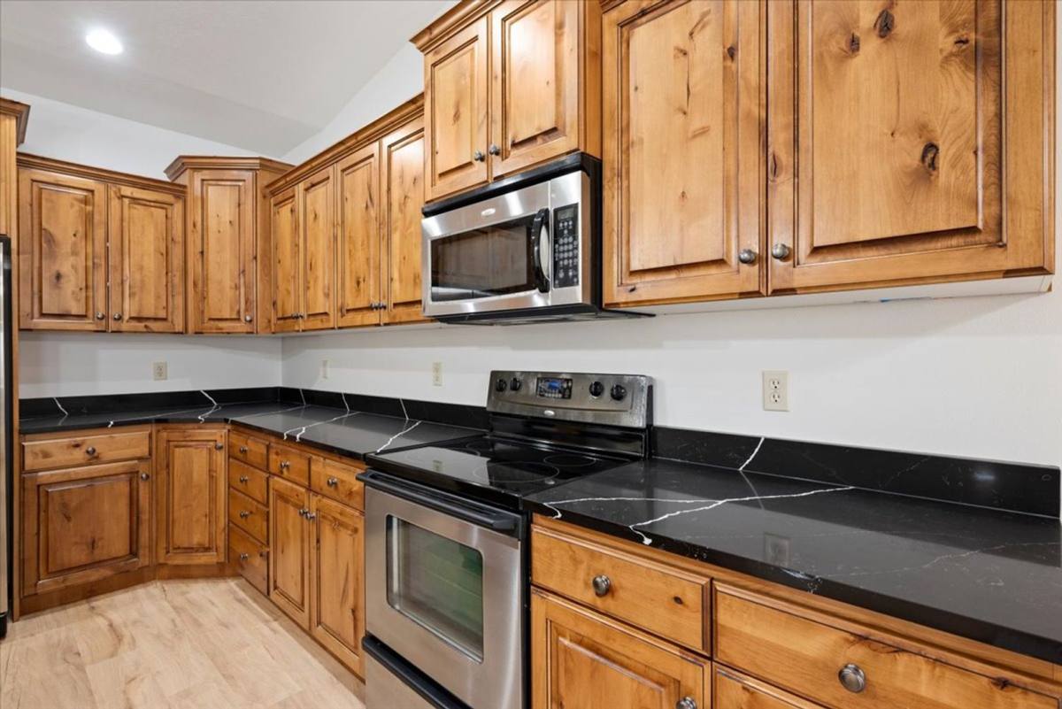 Apartment for rent at 1043 N 920 W, Orem, UT 84057