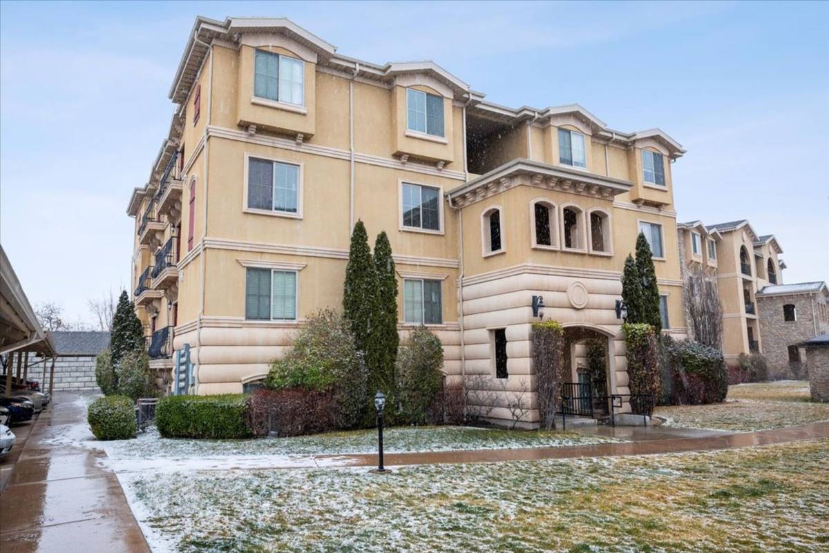 Apartment for rent at 1043 N 920 W, Orem, UT 84057