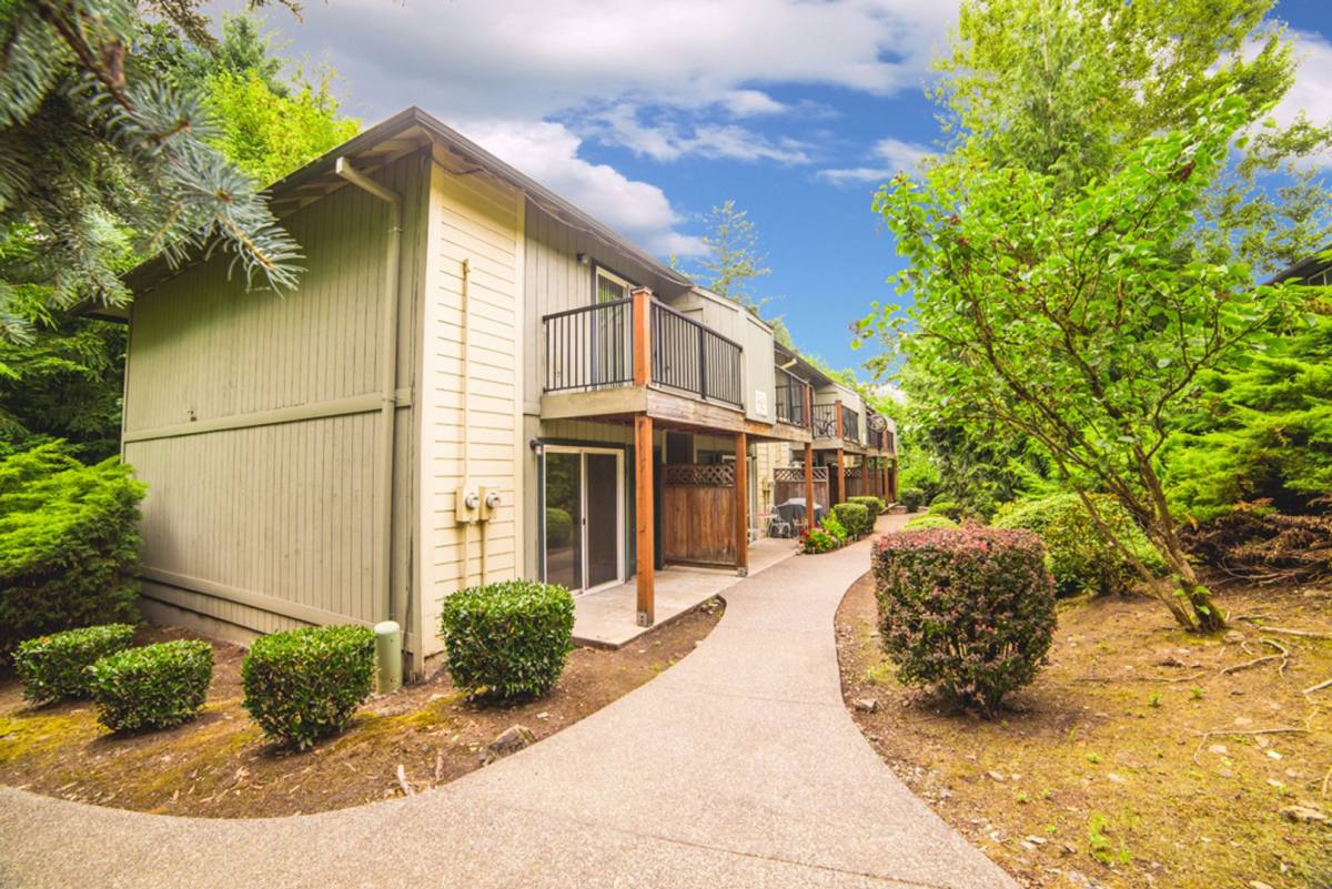 Apartment for rent at 7740 SW 45th, Portland, OR 97219