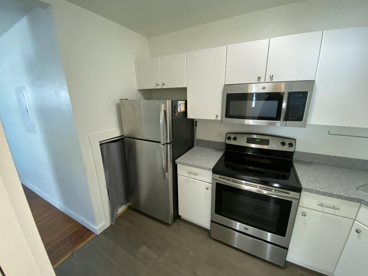 Apartment for rent at 715 2nd Ave S #715-2, Lake Worth Beach, FL 33460