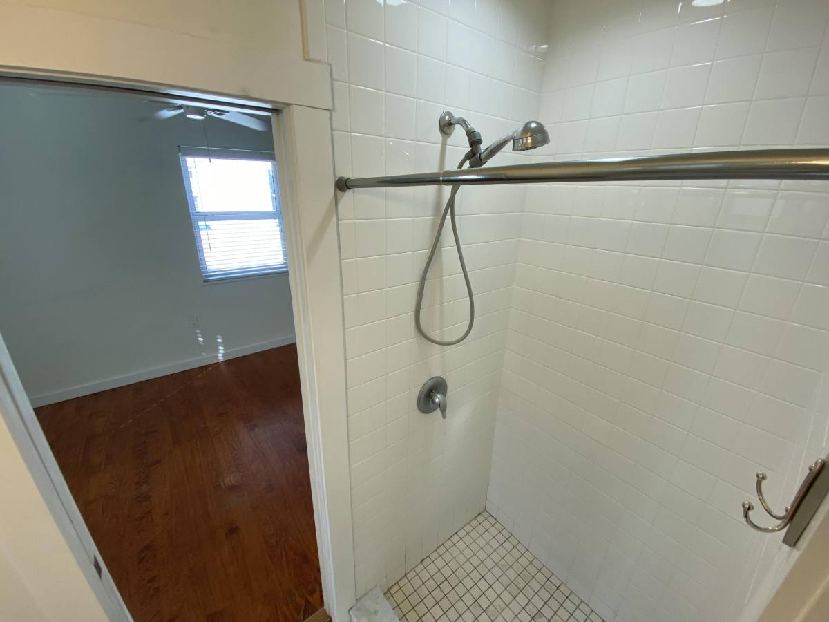 Apartment for rent at 715 2nd Ave S #715-2, Lake Worth Beach, FL 33460