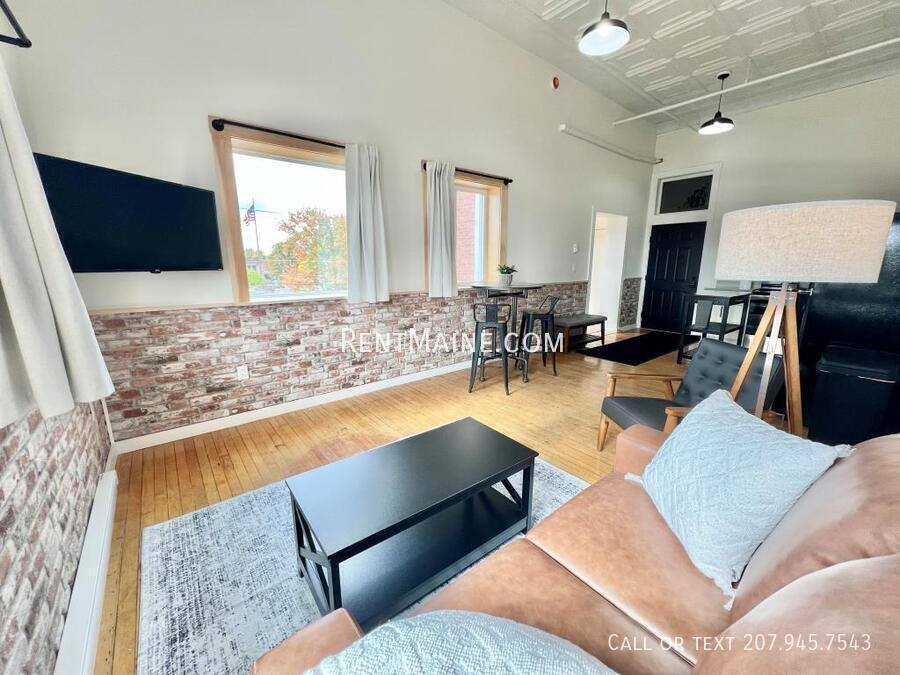 Apartment for rent at 113 N Lancey St #202, Pittsfield, ME 04967
