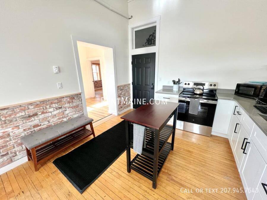 Apartment for rent at 113 N Lancey St #202, Pittsfield, ME 04967