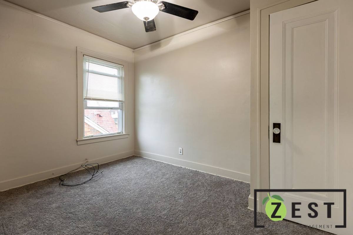 Apartment for rent at 4391 Nottingham Rd, Detroit, MI 48224