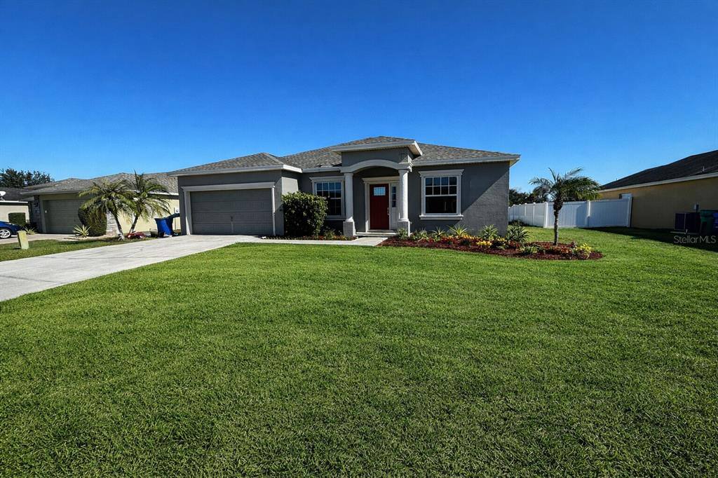 Apartment for rent at 1192 Normandy Heights Circle, Winter Haven, FL 33880