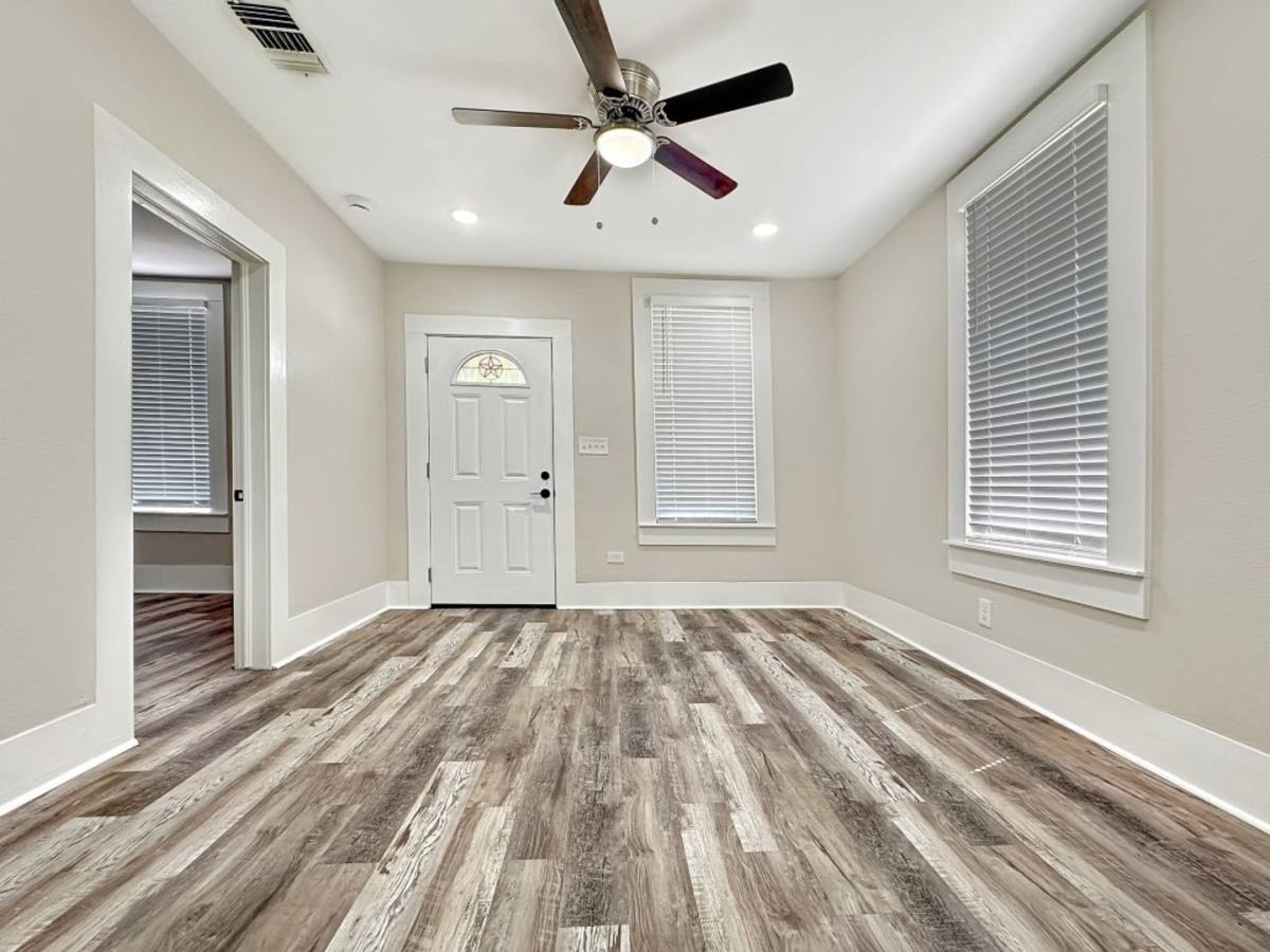 House for rent at 147 Saint Francis Ave, San Antonio, TX 78204