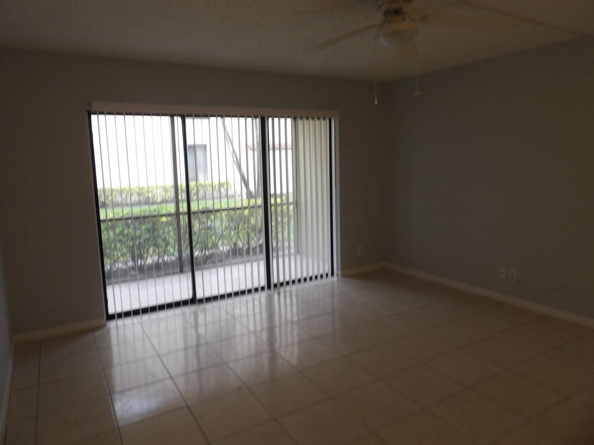 Condo for rent at 618 Sea Pine Way #618E1, West Palm Beach, FL 33415