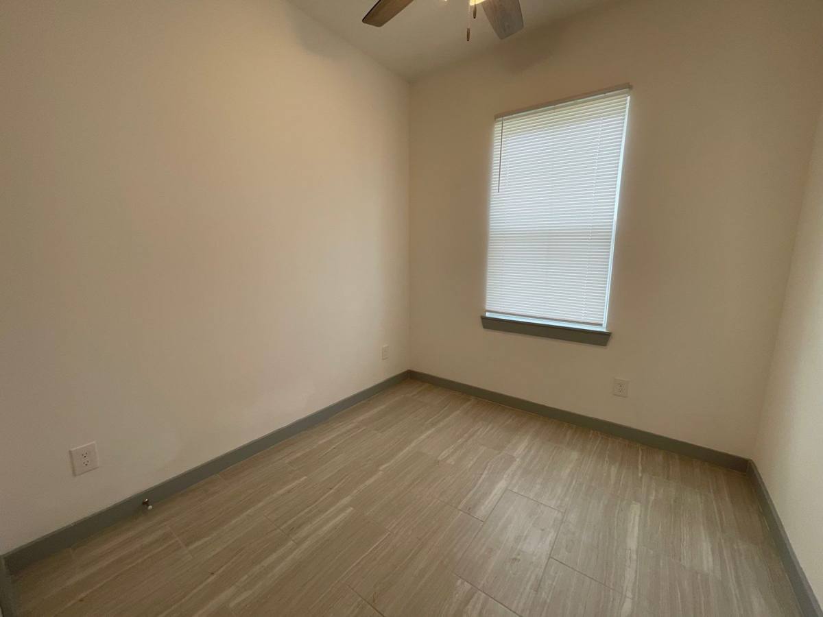 House for rent at 5226 Ridgevan Dr, Houston, TX 77053