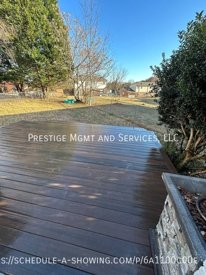 House for rent at 319 Devonwood Court, Taylors, SC 29687