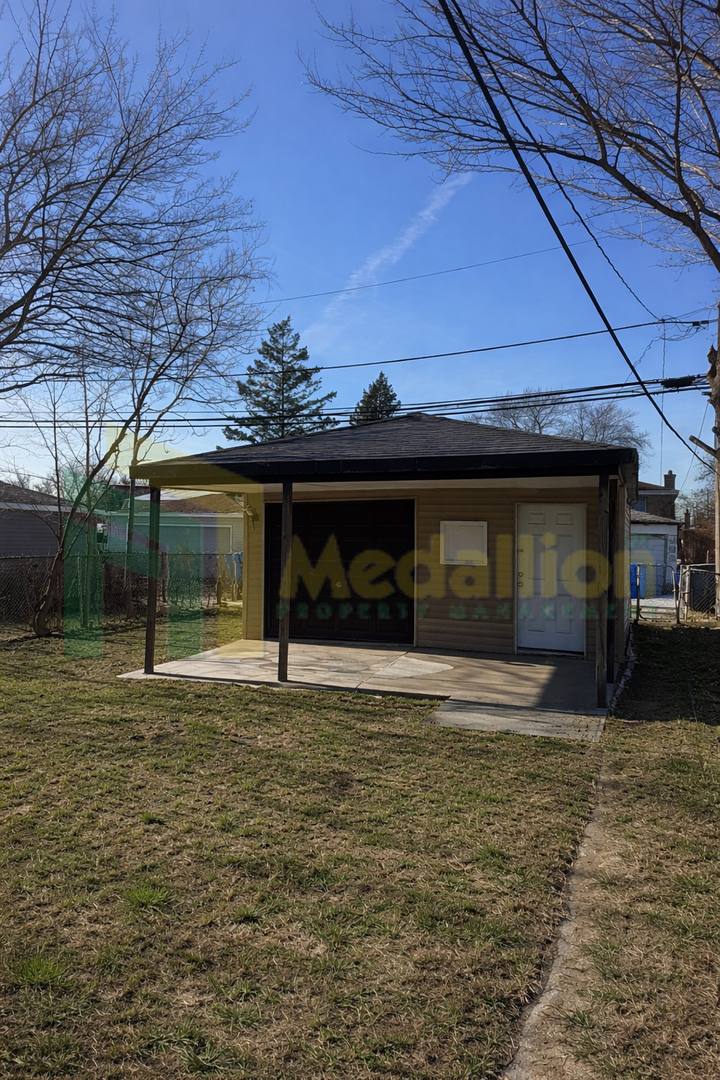 House for rent at 9648 S Yale Ave, Chicago, IL 60628